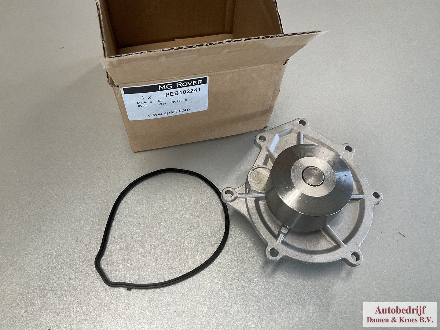 Waterpomp MG ROVER Origineel MG ZT ZS ZT-T PEB102241, Auto-onderdelen, -, -, Nieuw, Ophalen of Verzenden