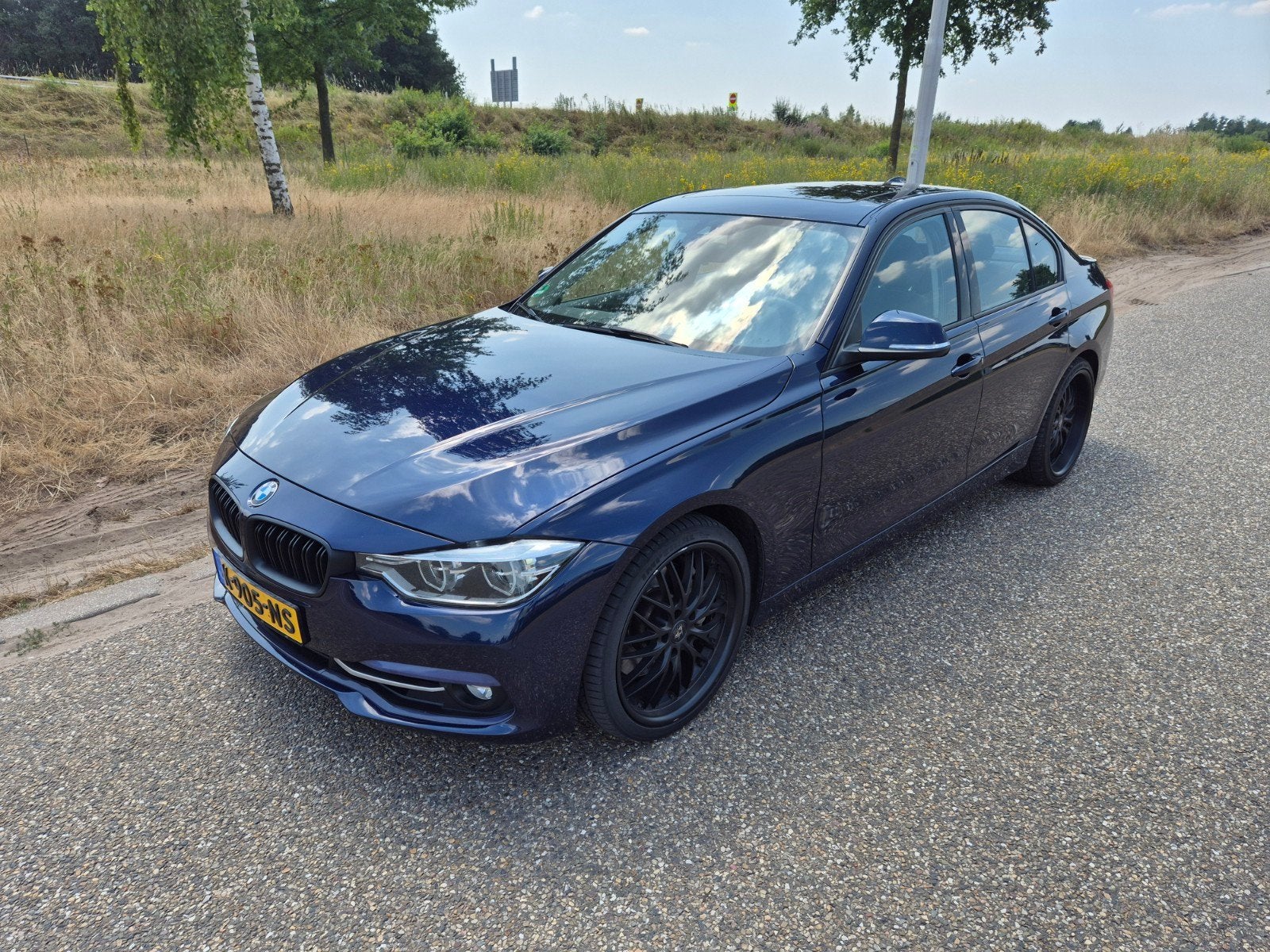 BMW 3 serie  f30 sedan  340i aut.  bwj 2016 Tanzanit blauw, Auto's, BMW, Automaat, 1800 kg, Zwart, Blauw