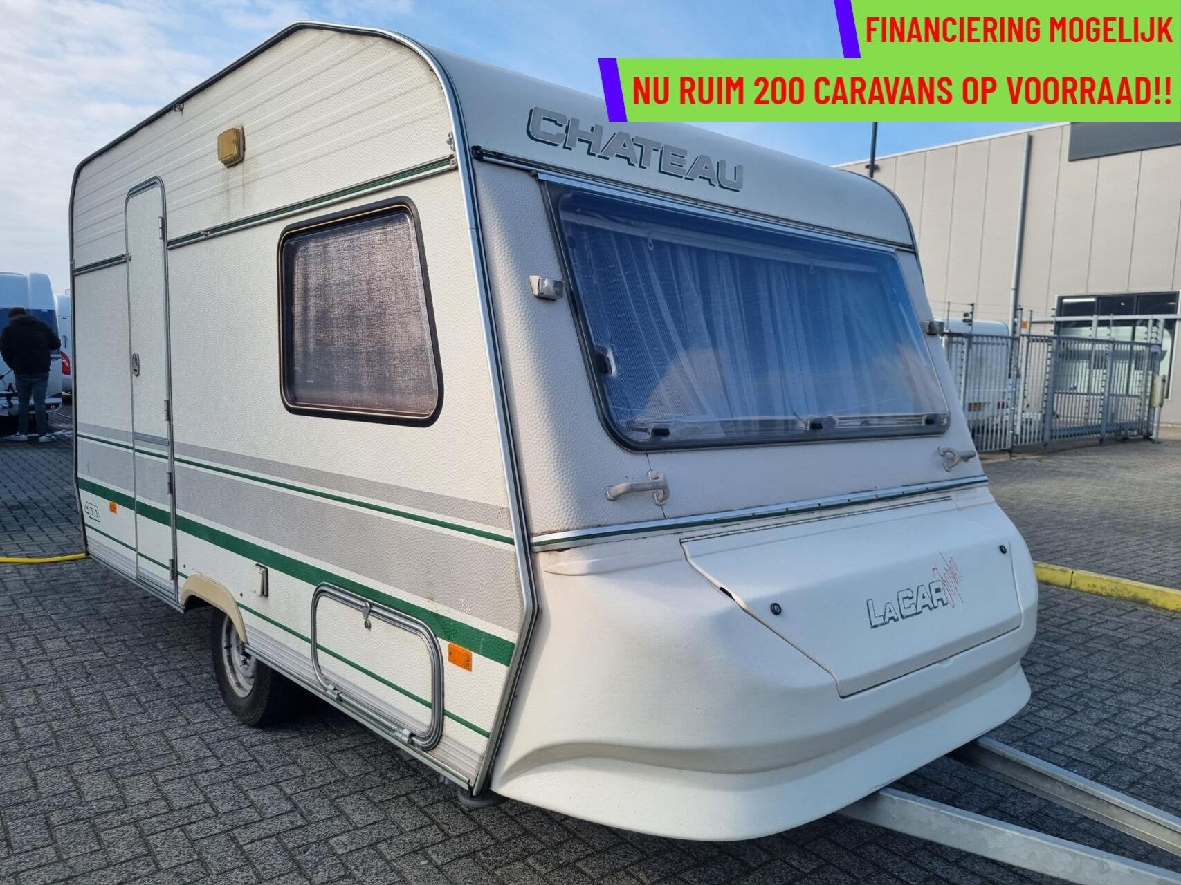 Chateau LA CAR TROPHEE 400 ENKELE BEDDEN + VOORTENT + TOILET, Caravans en Kamperen, Caravans, Chateau, Tot en met 2, Bedrijf, 5 tot 6 meter