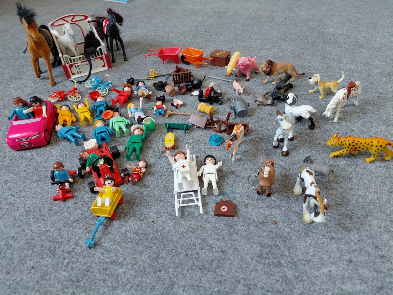 Grote Playmobil set met figuren, dieren en voertuigen, Ophalen, Gebruikt, Jongen of Meisje