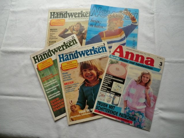 5 boekjes over Breien en Haken, Hobby en Vrije tijd, Ophalen of Verzenden, Gebruikt, Breien of Haken, Patroon of Boek