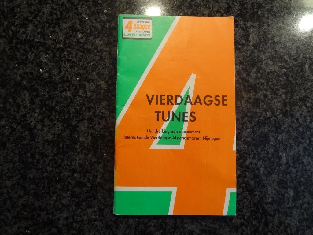 4-daagse Vierdaagse tunes liedjes Nijmegen, Verzamelen, Ophalen of Verzenden, Zo goed als nieuw