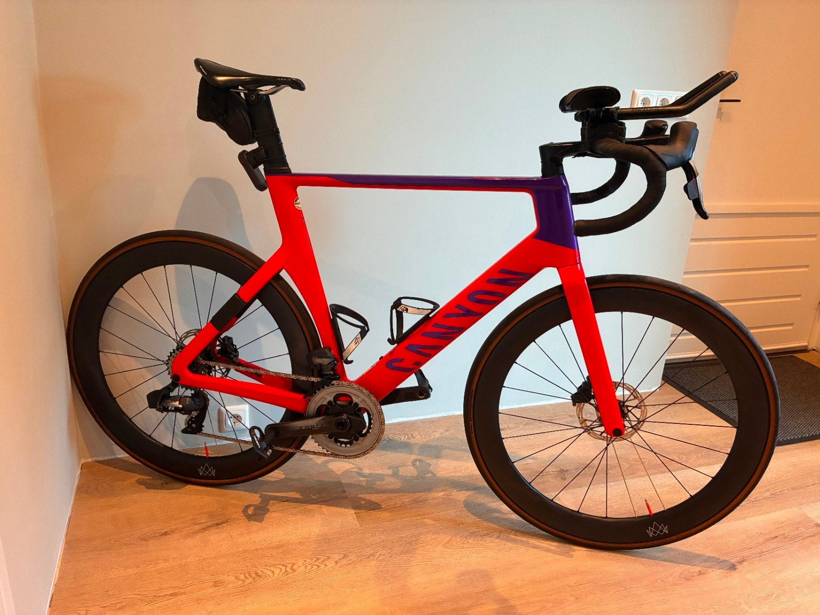 Canyon Aeroad CF SLX 8 Disc eTap XL   2024, Fietsen en Brommers, Fietsen | Racefietsen, Zo goed als nieuw, Overige merken, Meer dan 20 versnellingen