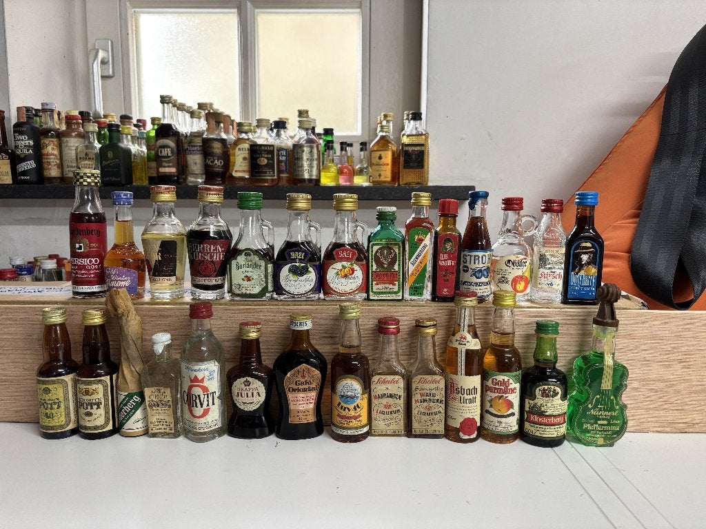 Lot van 28 Vintage Duitse Miniaturen, Ophalen of Verzenden, Gebruikt