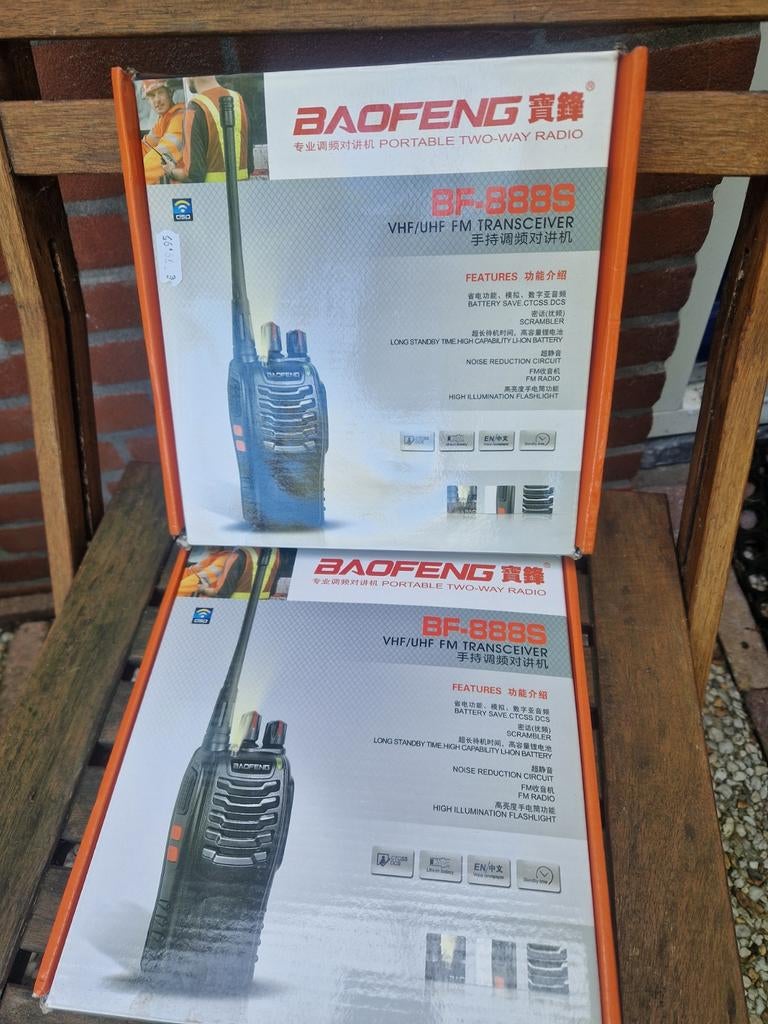 Baofeng BF-888S VHF/UHF FM Transceiver Portofoon (Nieuw), Telecommunicatie, Ophalen of Verzenden