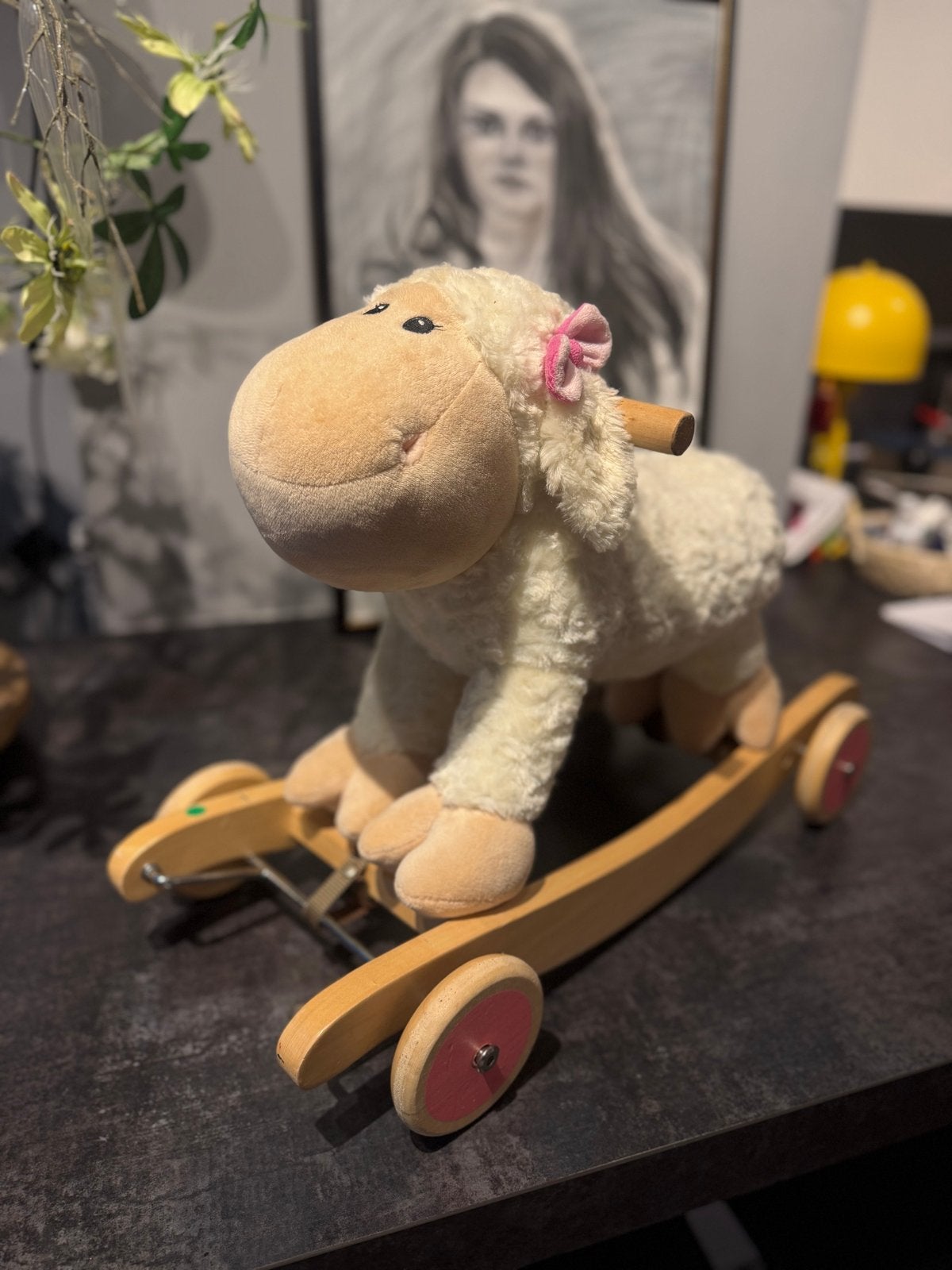 Hobbelpaard Schaap met Wieltjes - Voor Kinderen tot 2 Jaar, Ophalen of Verzenden, Gebruikt, Overige typen, Met wieltjes