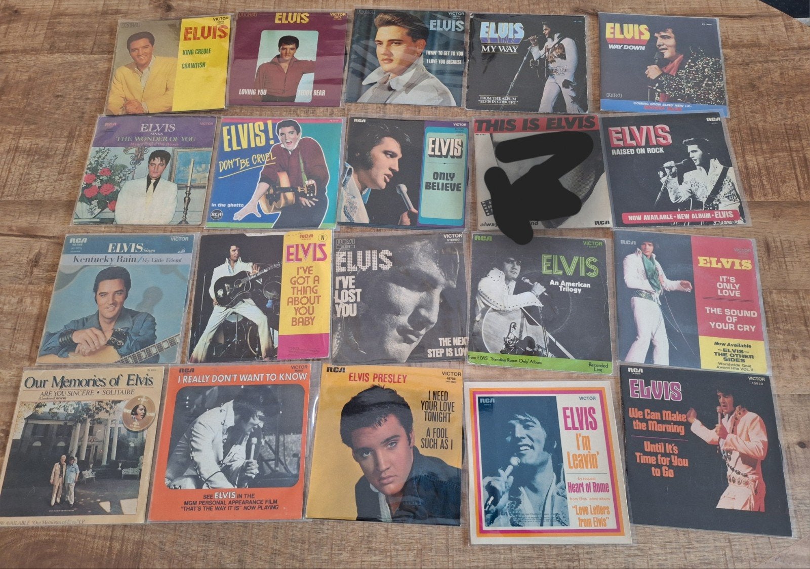Elvis Singles, Heel Veel.