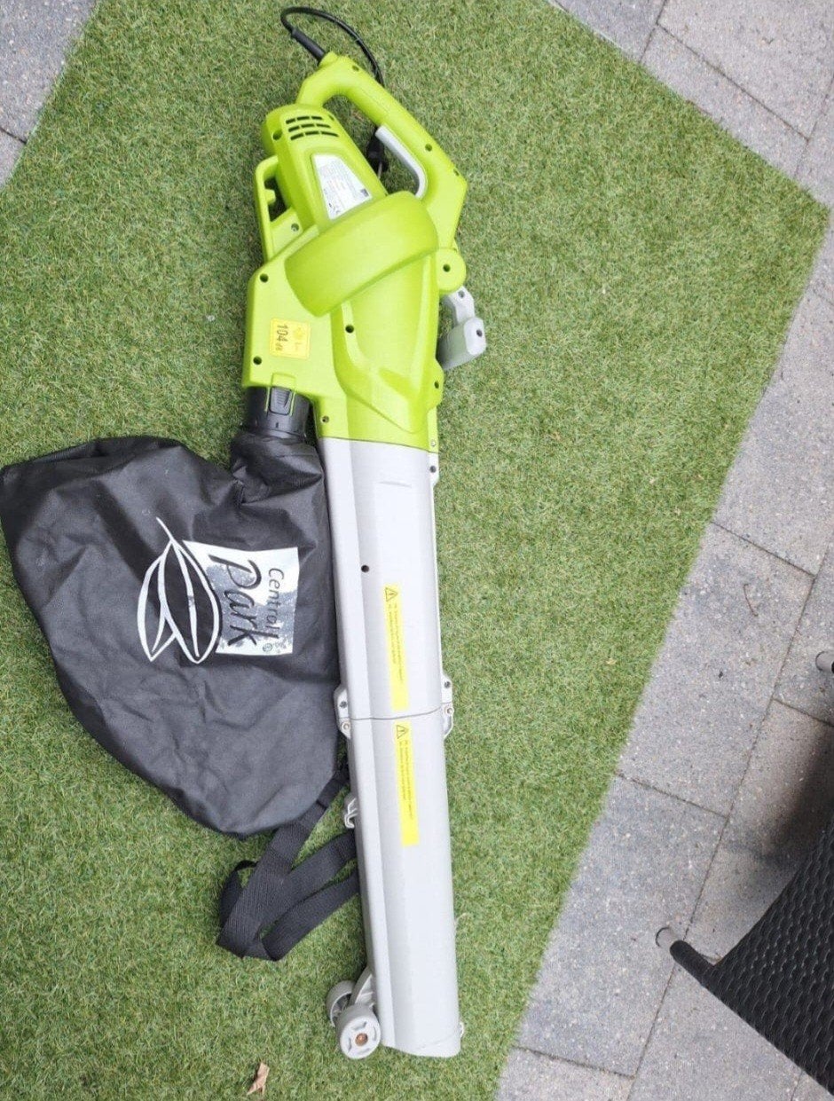 Central Park Bladblazer met Zuigfunctie en Opvangzak, Ophalen, Gebruikt, Central Park, Met opvangzak