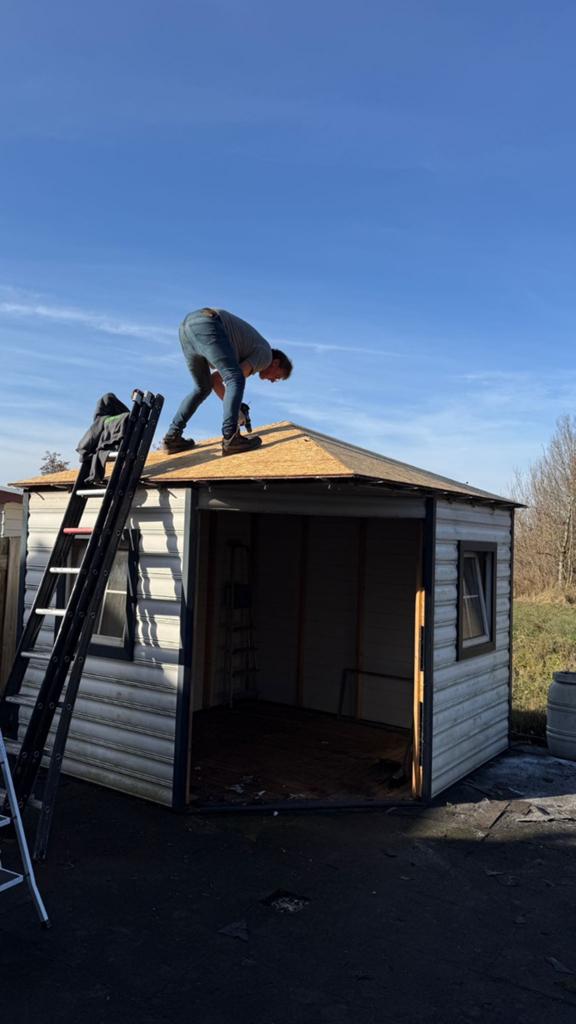 Tuinhuisje met dubbele deur en raam, Tuin en Terras, Ophalen, Kunststof, Tuinhuis, 250 tot 500 cm