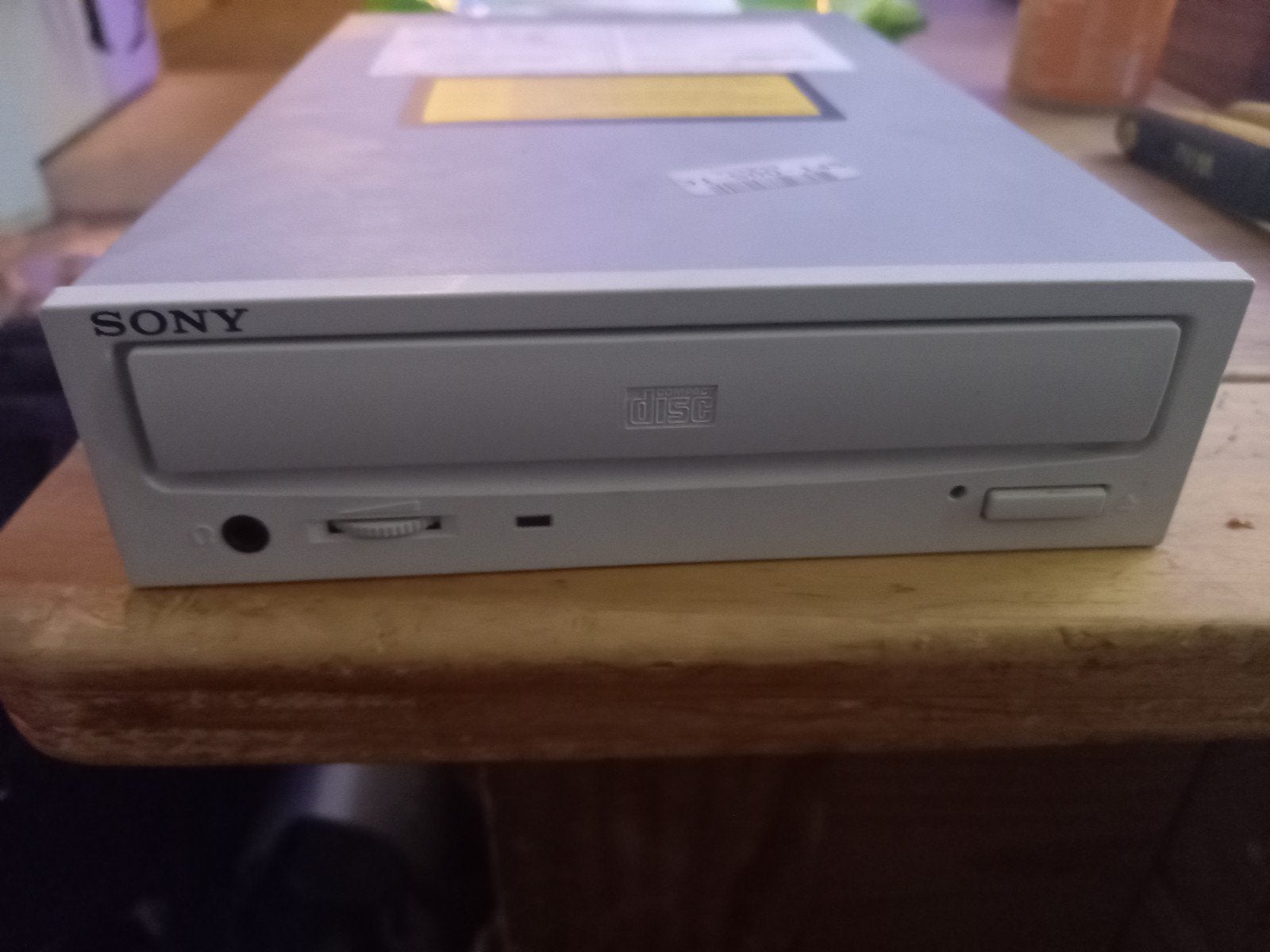 Sony CD-ROM Drive CDU55S - Vintage Intern CD-speler, Computers en Software, Intern, Gebruikt, Ophalen of Verzenden, Windows