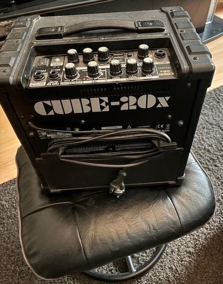 Roland Cube 20X gitaarversterker, Ophalen of Verzenden, Zo goed als nieuw, Gitaar, Minder dan 50 watt