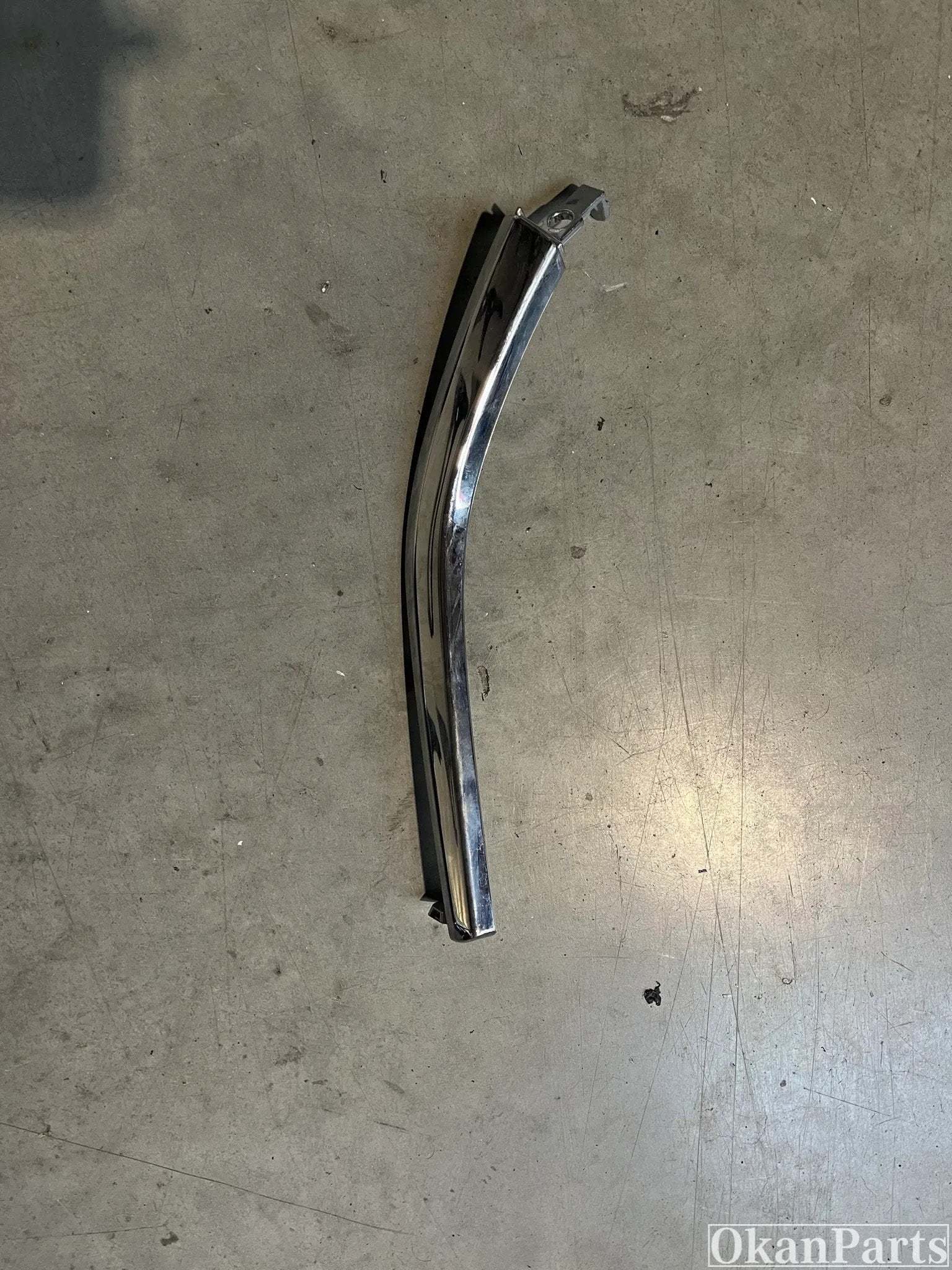 Mitshubishi Outlander Linker Sierstuk 6407A141, Ophalen of Verzenden, Gebruikt, Mitsubishi