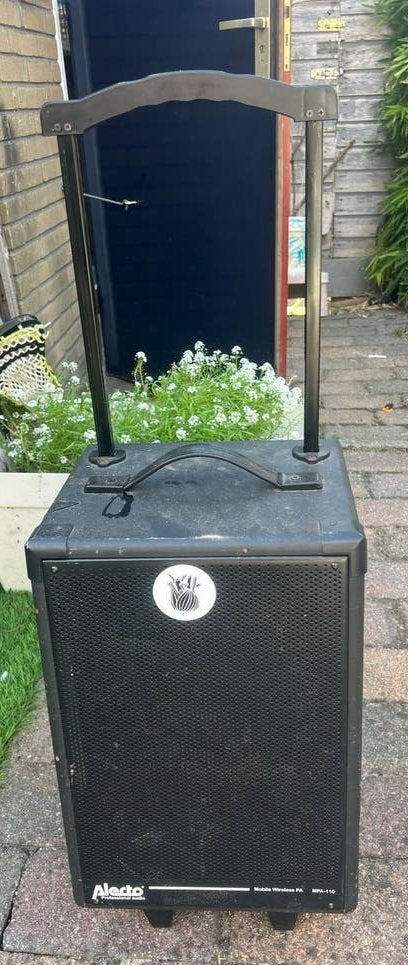 Alecto MPA-110 Mobiele Draadloze PA Party Speaker, Gebruikt, Party speaker, AUX-ingang, Minder dan 60 watt