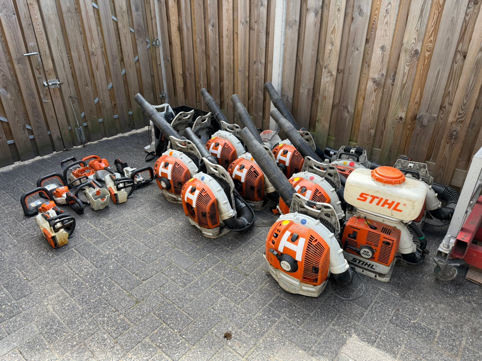 Te koop grote partij van 19 Stihl tuinmachines zie fotos, Ophalen, Gebruikt, Overige soorten