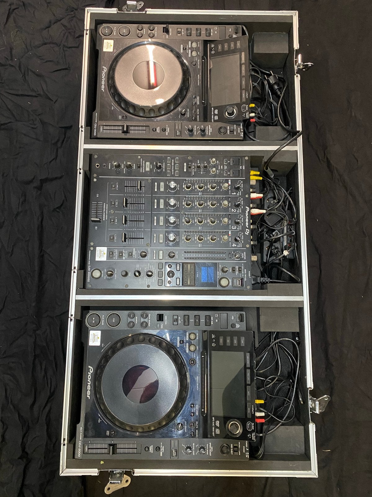Pioneer DJ-set: 2x CDJ-2000 & DJM-900NXS2 in flightcase, Ophalen, Gebruikt, Dj-set, Pioneer