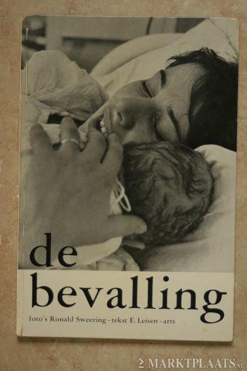 Zwanger  Fotoboek De Bevalling  zie foto´s  nr 173, Boeken, Verzenden, Gelezen, Zwangerschap en Bevalling
