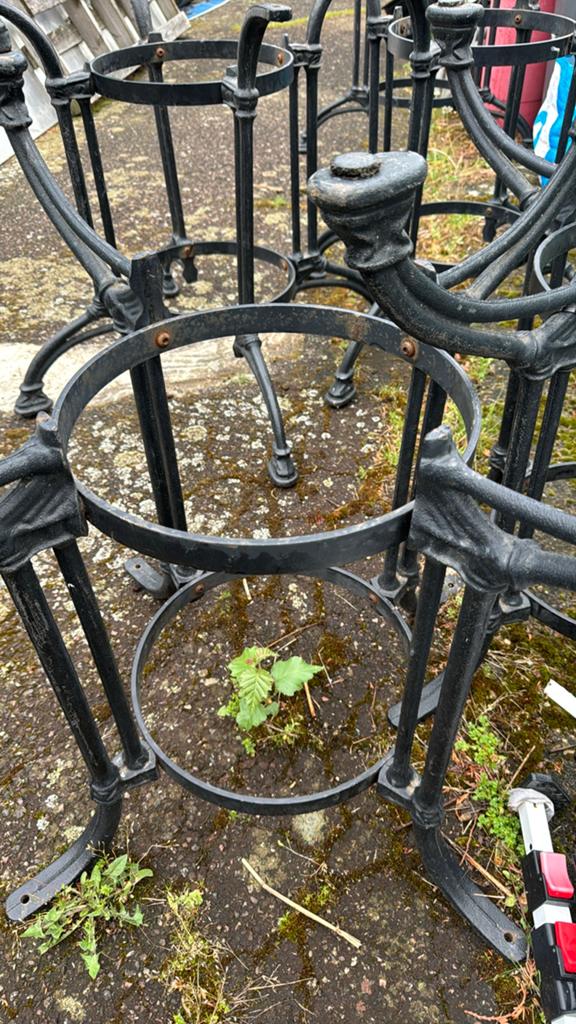 Gietijzeren poten en tafels, Ophalen of Verzenden, Zo goed als nieuw