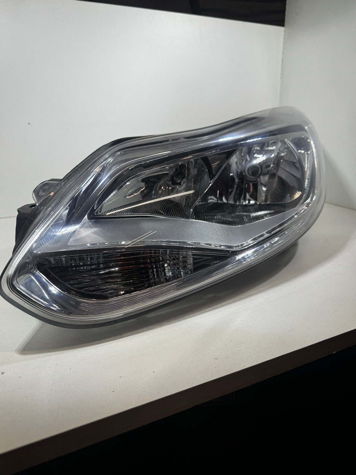 Ford Focus Koplamp links 2011-2014 - Nette staat, Auto-onderdelen, Verlichting, Ophalen, Gebruikt, Ford