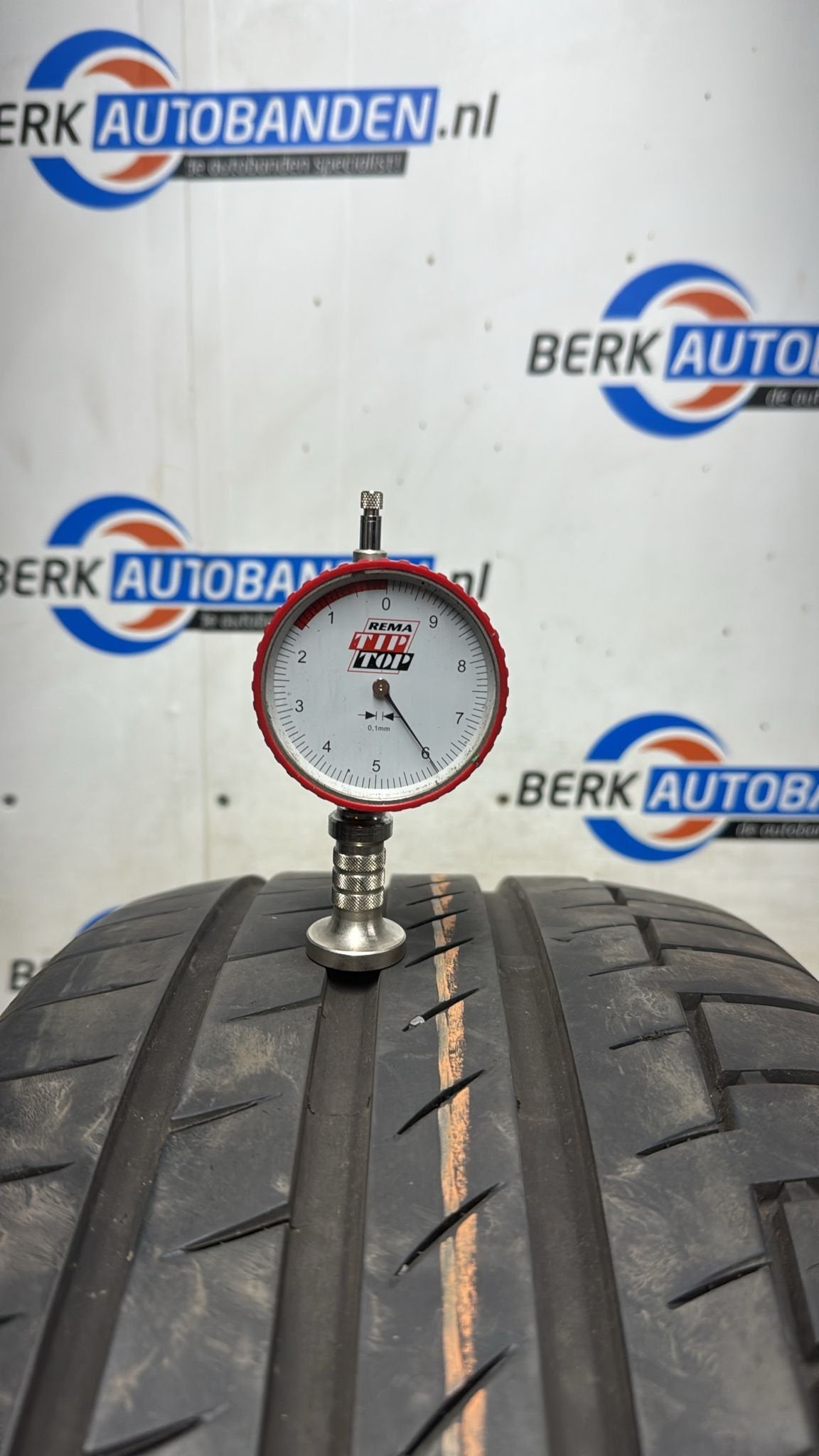 2x Continental Premiumcontact 6 235/55 R18 100V 235/55/18 23, 18 inch, Gebruikt, -, -