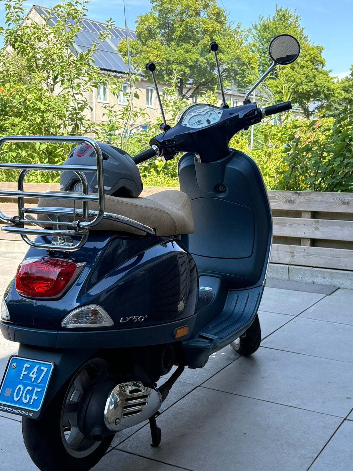 Nette Vespa LX 50 Midnight Blue | 2e eigenaar, Fietsen en Brommers, Scooters | Vespa, Gebruikt, Ophalen of Verzenden, Benzine