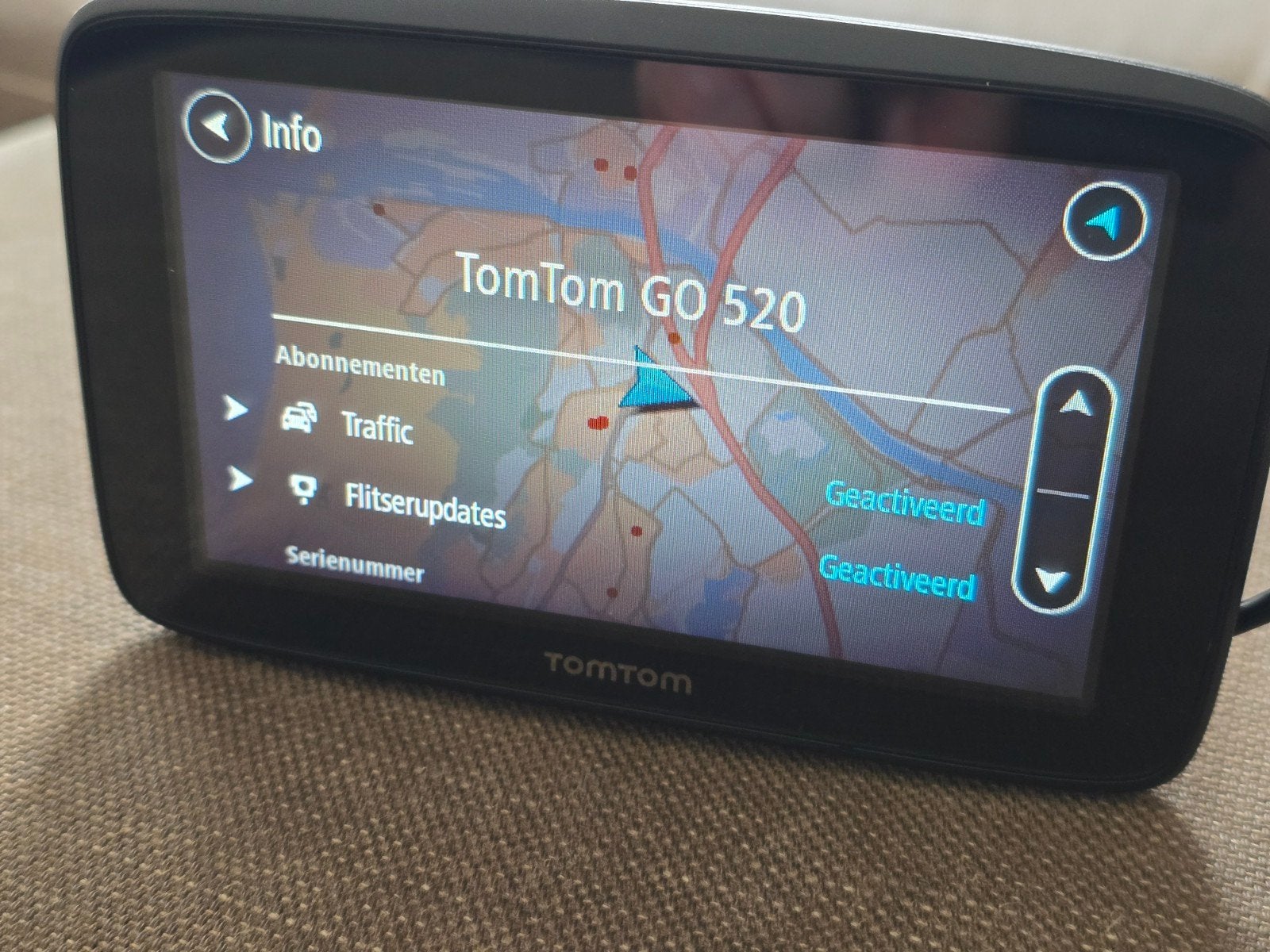 TomTom GO 520 Navigatie met lifetime updates, Auto diversen, Autonavigatie, Ophalen of Verzenden, Zo goed als nieuw