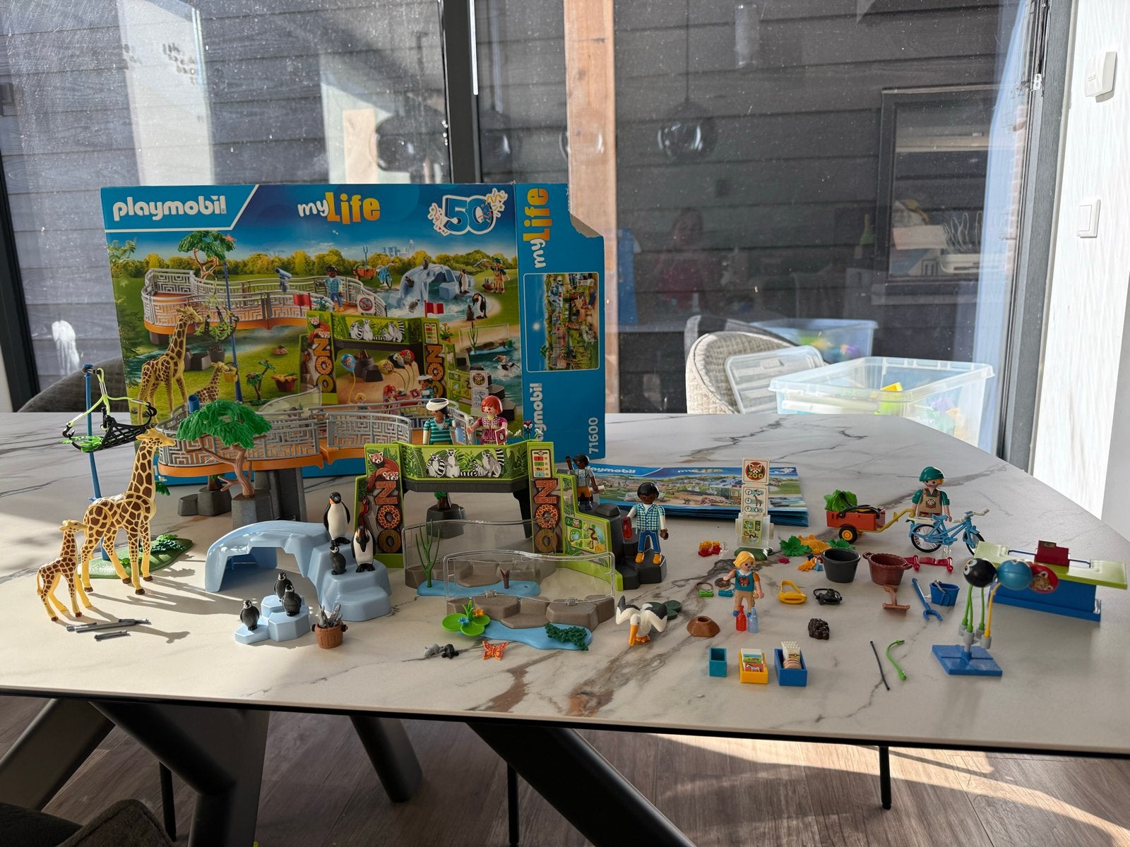Foto 7 van Playmobil Grote Dierentuin 71600 - Compleet met doos/boekje