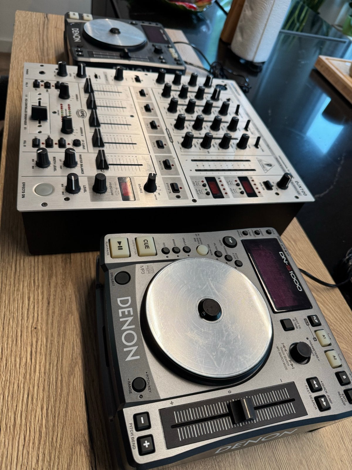 Denon DNS-1000 (2x) en Behringer DJX 700 DJ-set, Ophalen of Verzenden, Gebruikt, Dj-set, Denon