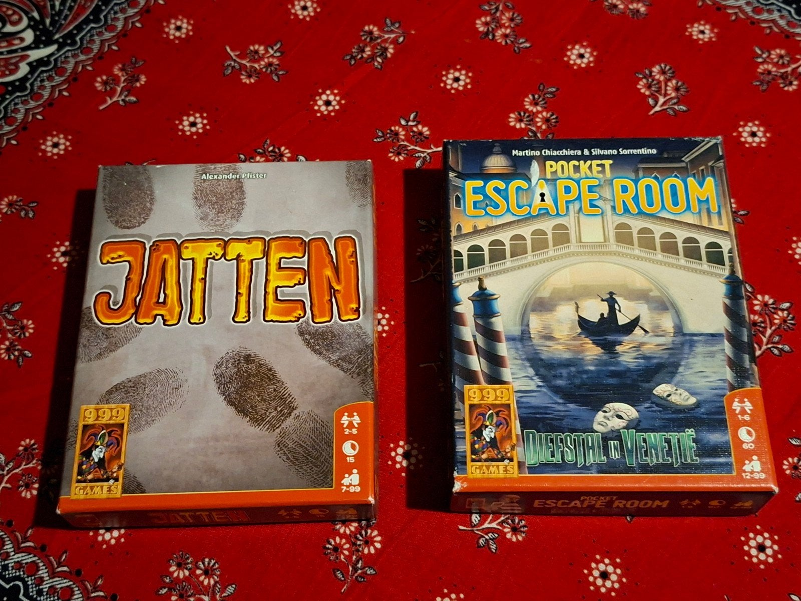 999 games kaartspel jatten en pocket escape room, Hobby en Vrije tijd, Gezelschapsspellen | Kaartspellen, Vijf spelers of meer