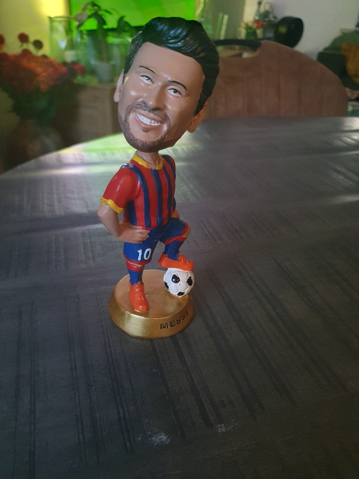 Te koop Messi stenen poppetje, Ophalen of Verzenden, Zo goed als nieuw
