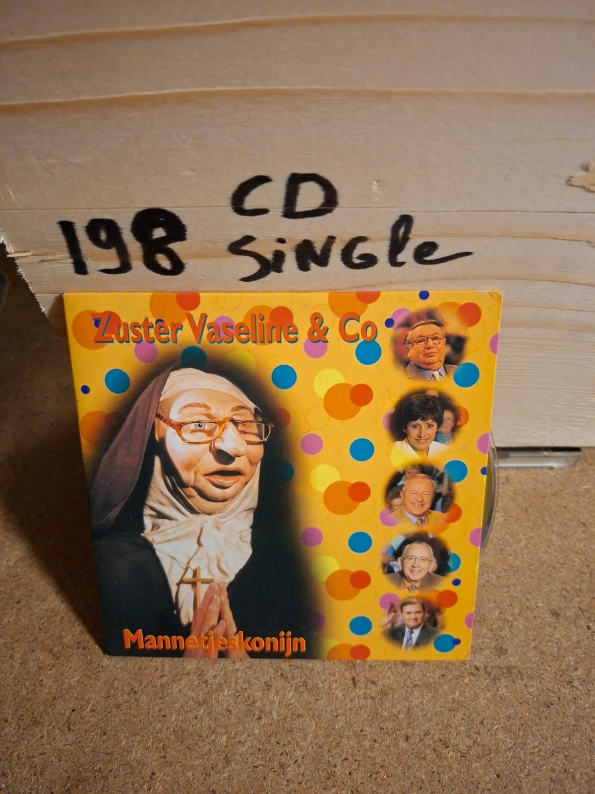 Zuster Vaseline & Co - Mannetjeskonijn CD Single, Cd's en Dvd's, Ophalen of Verzenden, Gebruikt, Humor en Cabaret