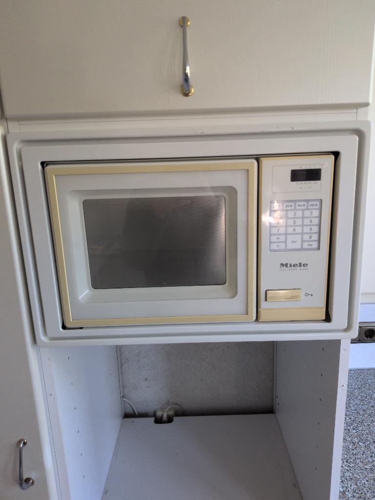 Miele Inbouwmagnetron, Witgoed en Apparatuur, Magnetrons, Ophalen, Gebruikt, Magnetron, Inbouw