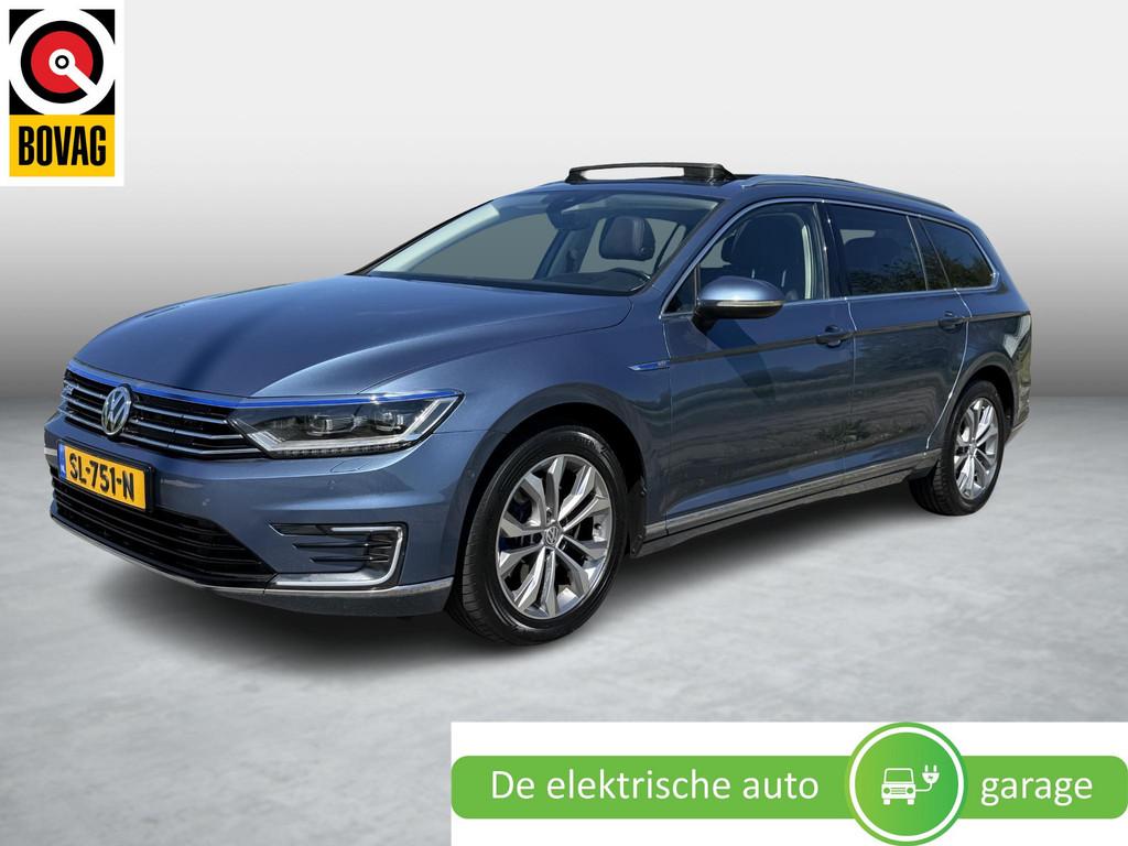 Volkswagen Passat Variant 1.4 TSI GTE Connected Series Plus, Gebruikt, 4 cilinders, Blauw, Hybride Elektrisch/Benzine