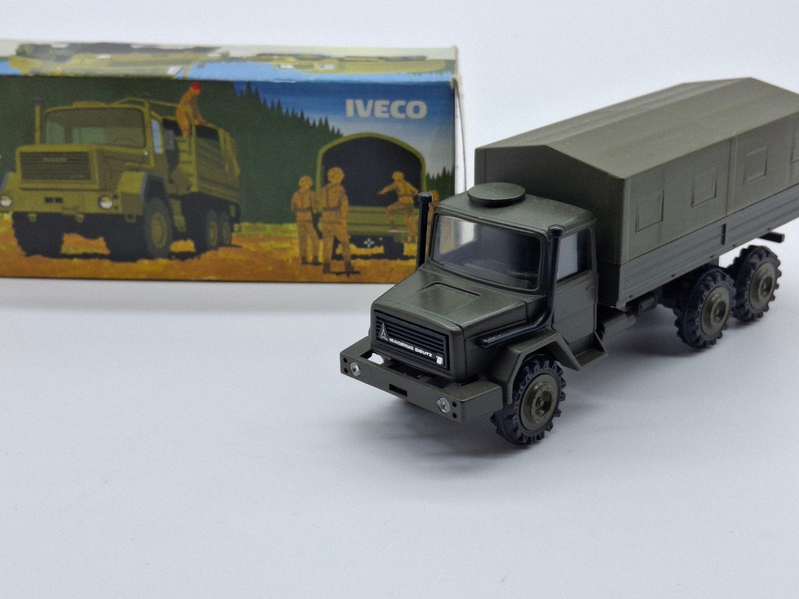 MAGIRUS DEUTZ LEGER 1:50, Ophalen of Verzenden, Zo goed als nieuw, Hijskraan, Tractor of Landbouw, Overige merken