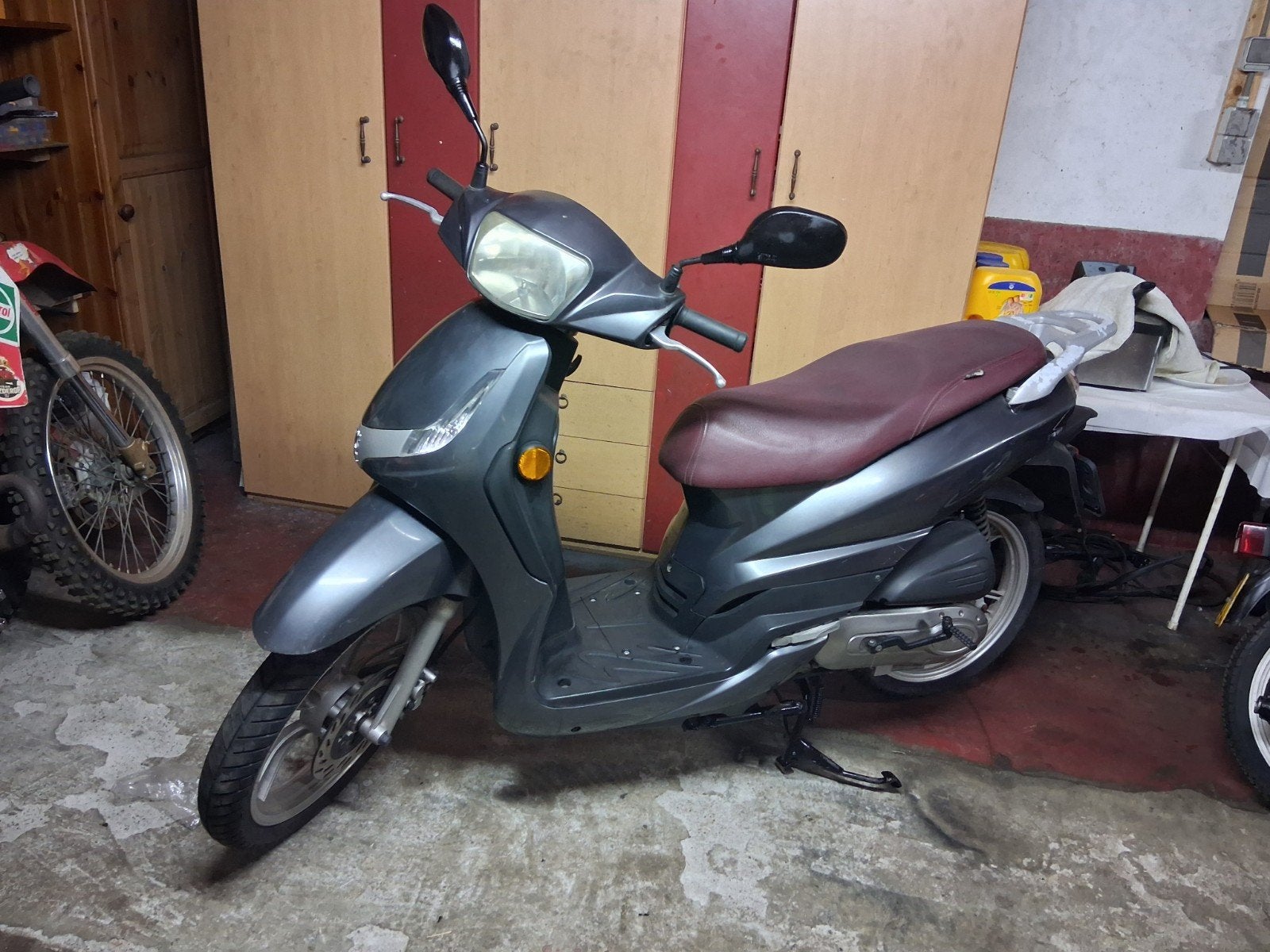 goed werkende peugeot 4t scooter met kenteken, Ophalen of Verzenden, Gebruikt, Benzine, Overige modellen