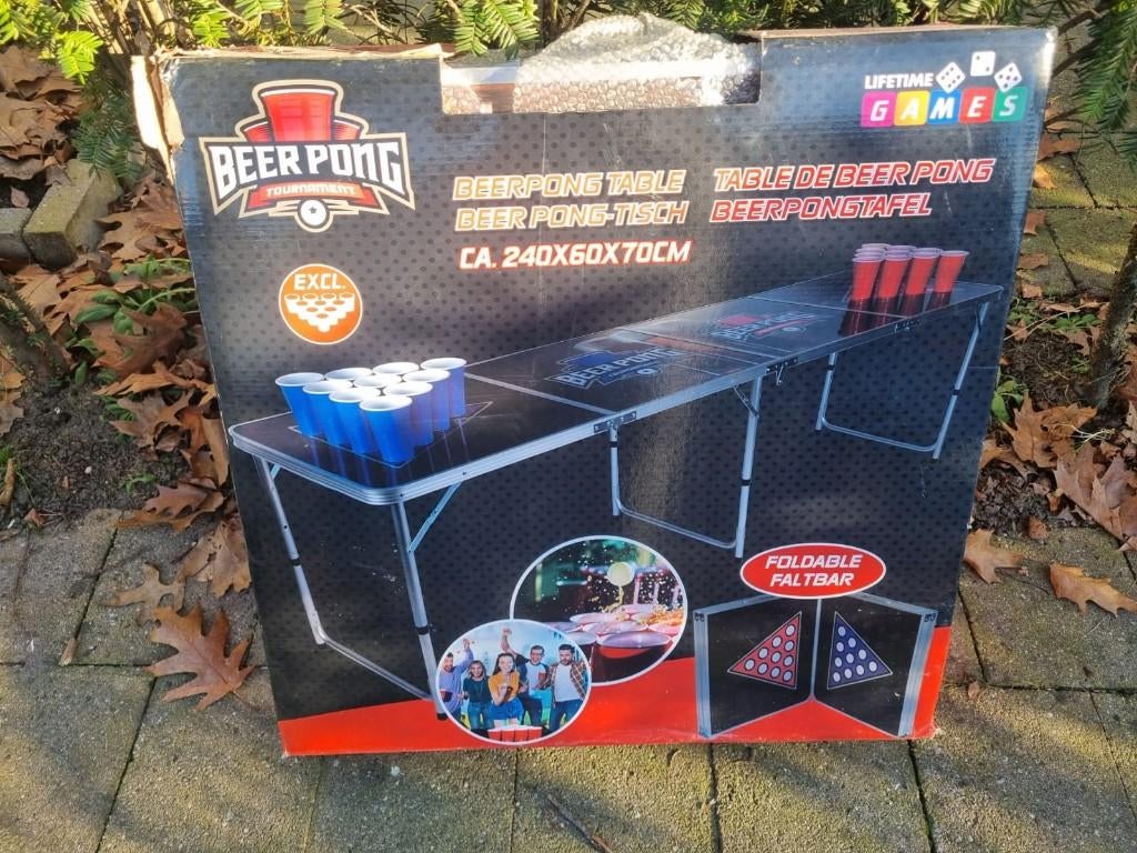 Beerpong tafel verhuur - €15, Hobby en Vrije tijd, Feestartikelen | Verhuur, Ophalen, Zo goed als nieuw, Overige
