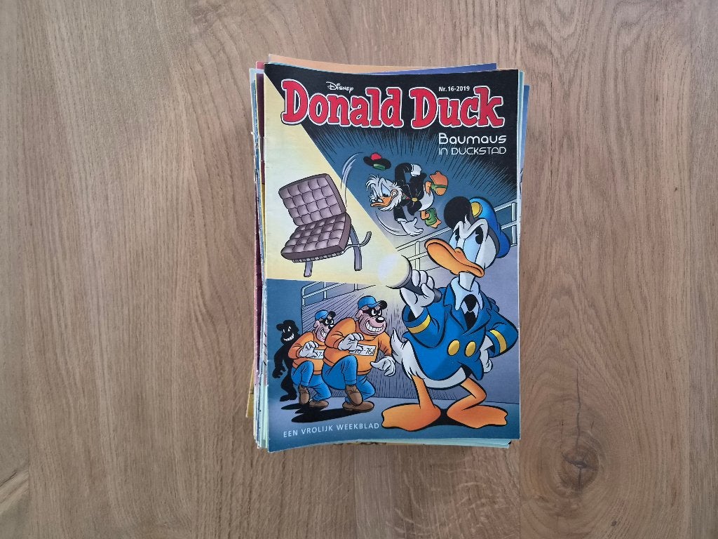 Diverse Donald Duck stripboeken (2019), Gelezen, Ophalen of Verzenden, Donald Duck, Meerdere stripboeken