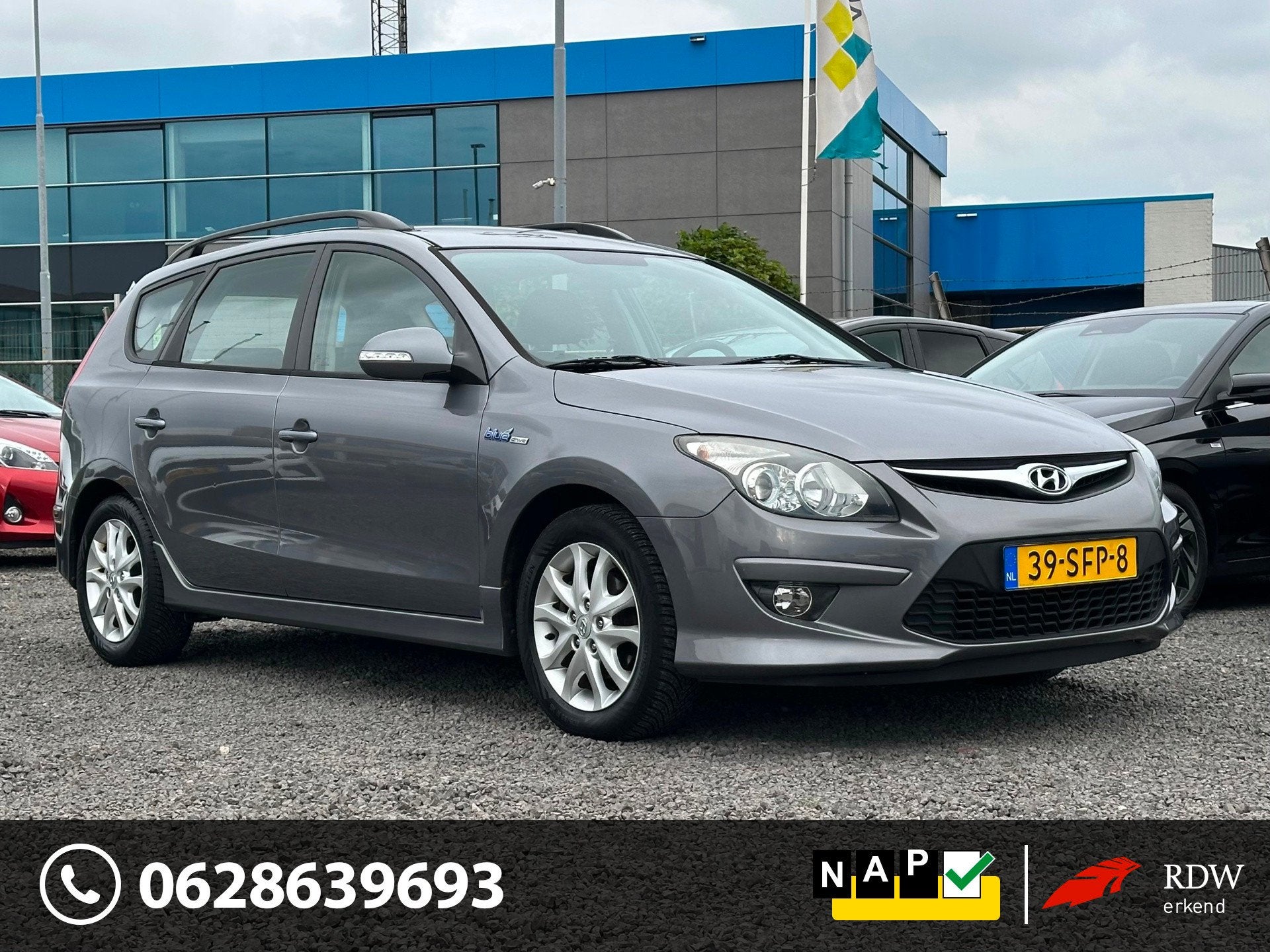 Hyundai I30 CW 1.6i i-Motion/NW APK/CRUISE/CLIMATE C, Auto's, Euro 5, Stof, Gebruikt, 1591 cc