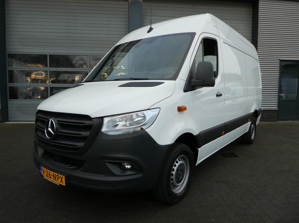Mercedes-Benz SPRINTER 317 CDI L2H2 automaat airco camera na, Auto's, Bestelauto's, Bedrijf, Te koop, Achteruitrijcamera, Airconditioning