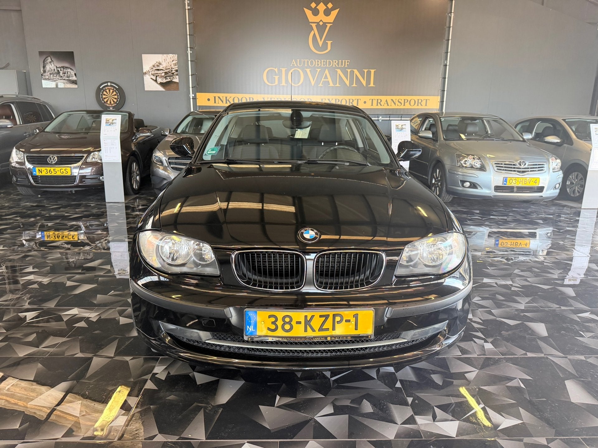BMW 1-serie 116i Business Line inruil mogelijk, Auto's, Euro 5, 4 cilinders, 4 stoelen, Origineel Nederlands