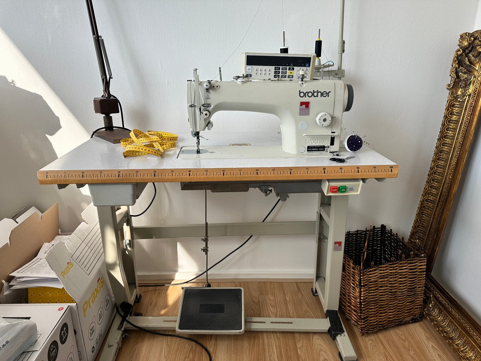 Brother S-7200C-45S Industriële Naaimachine – Direct Drive., Ophalen, Gebruikt, Naaimachine, Industrieel