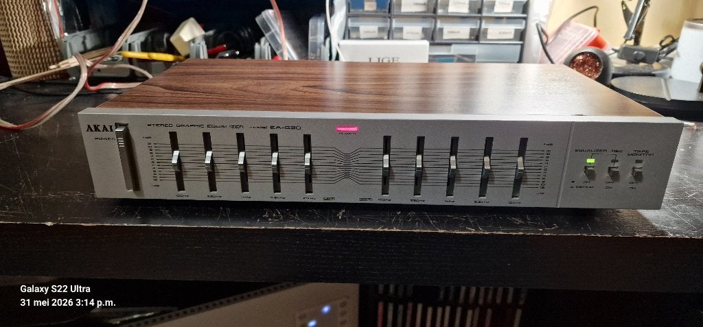Equalizer Akai EA-G 30, Ophalen of Verzenden, Minder dan 60 watt, Overige merken