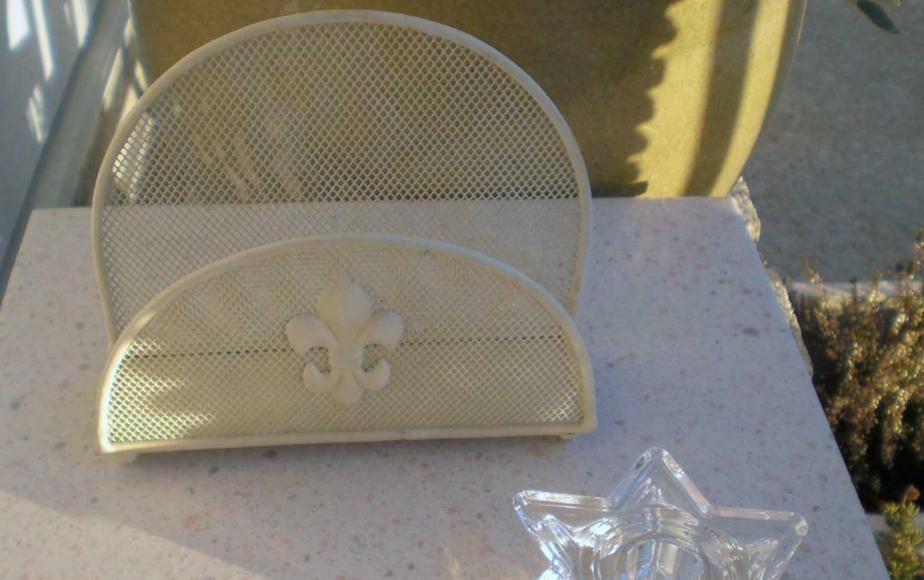 retro metalen servethouder Franse Lelie / Fleur de Lis, '70, Beige, Overige typen, Ophalen of Verzenden, Zo goed als nieuw