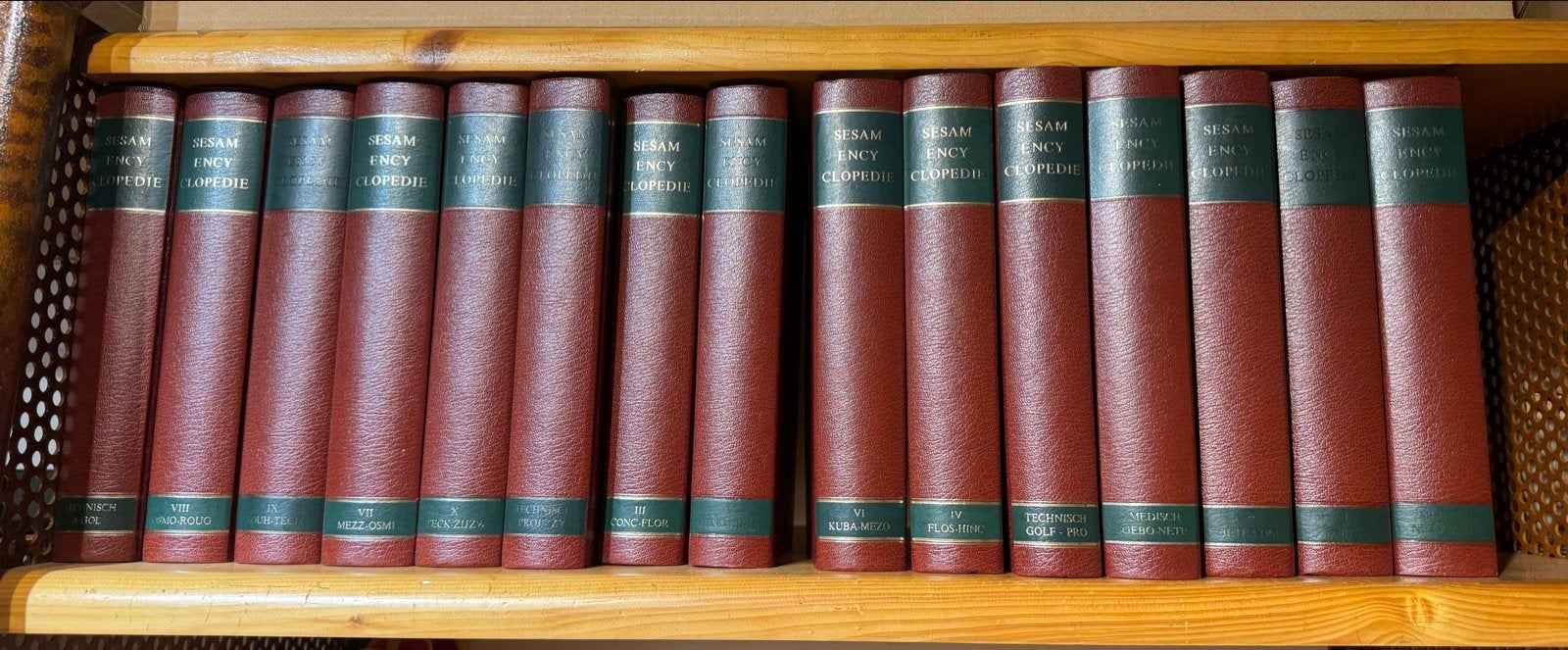 Complete Sesam Encyclopedie - 15 delen, Boeken, Encyclopedieën, Ophalen, Gelezen, Algemeen, Complete serie