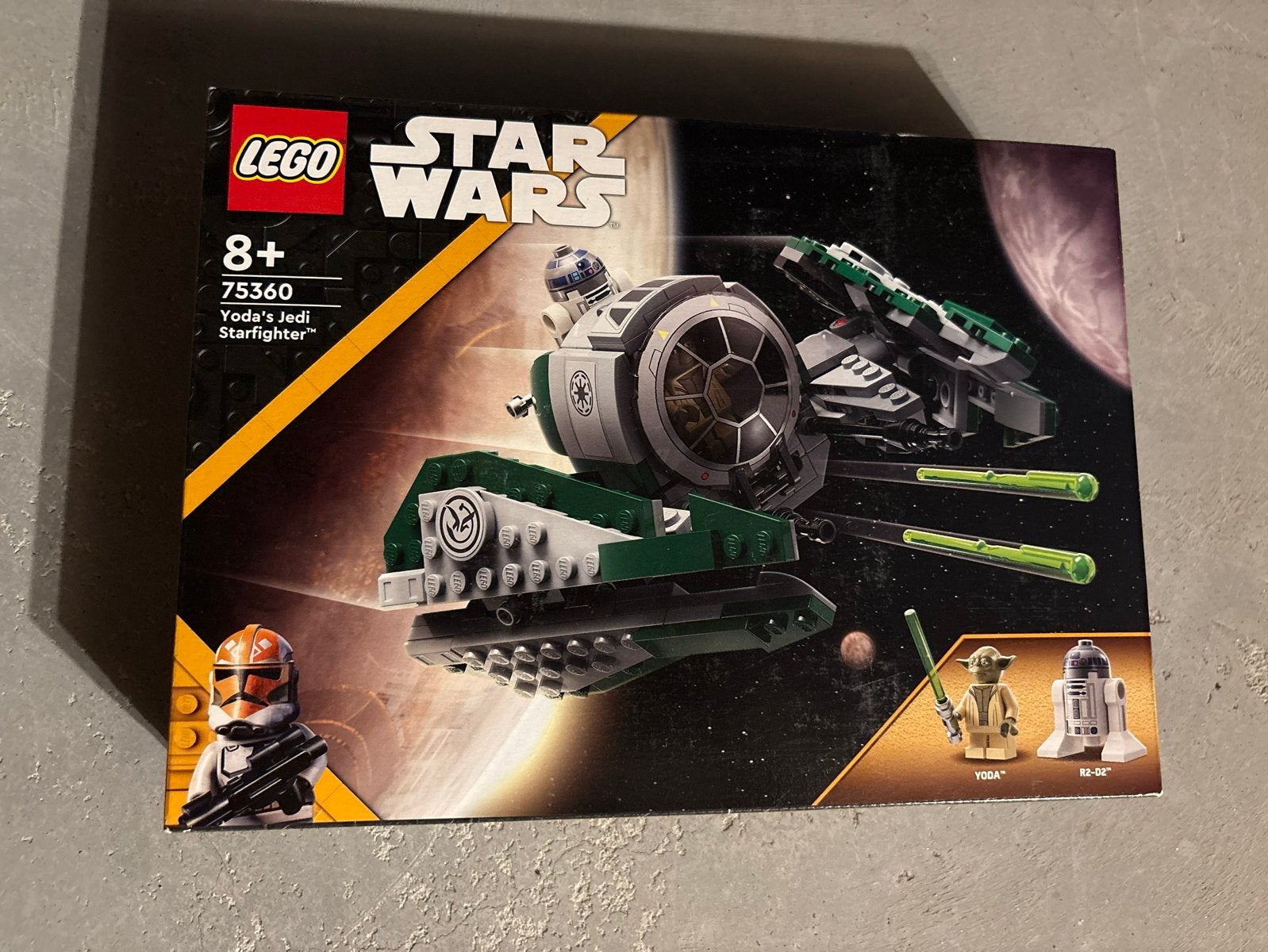 LEGO Star Wars 75360 Yoda's Jedi Starfighter