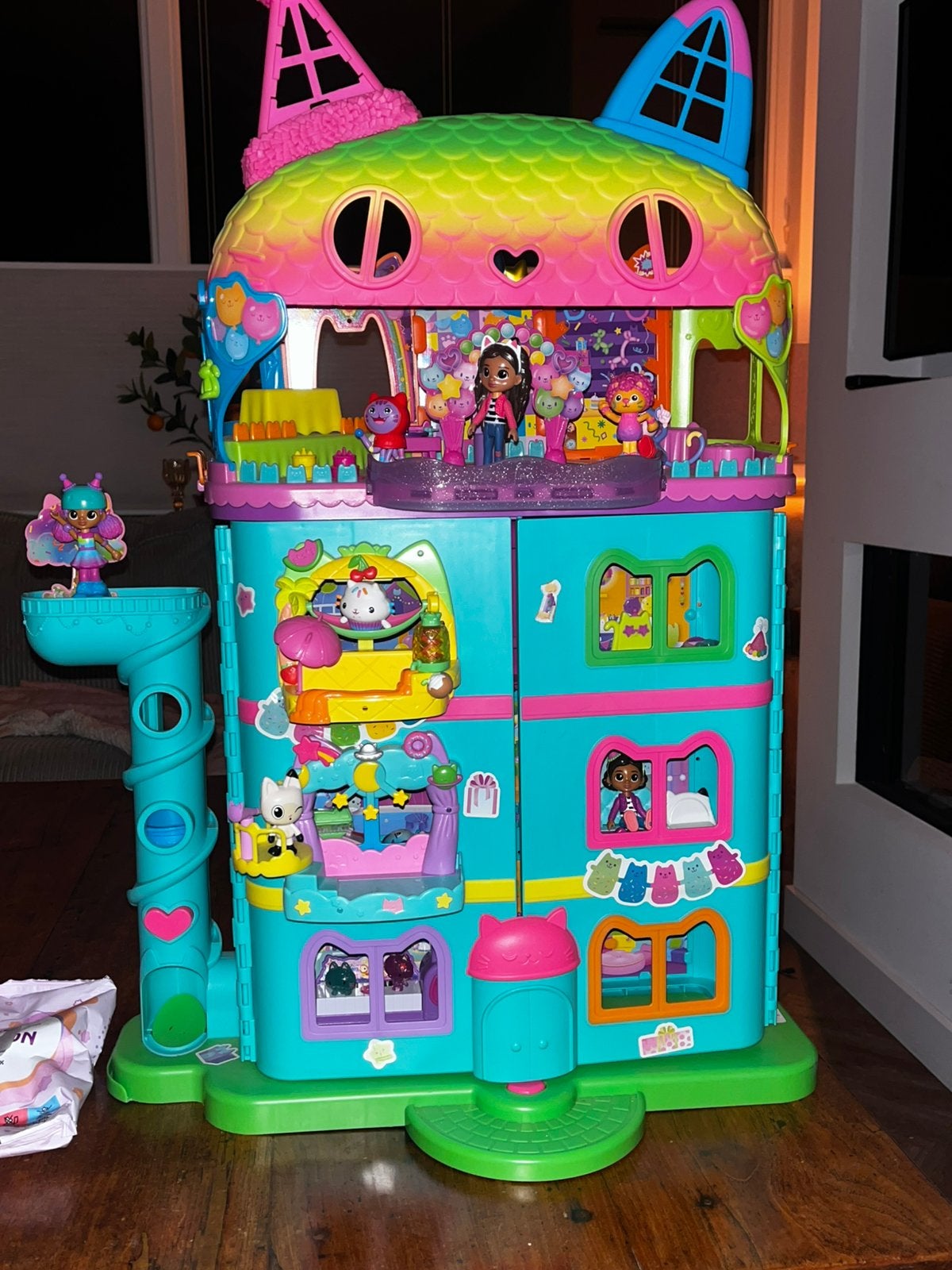 Zgn gabbys dollhouse incl uitbreidingen, Ophalen, Zo goed als nieuw, Poppenhuis