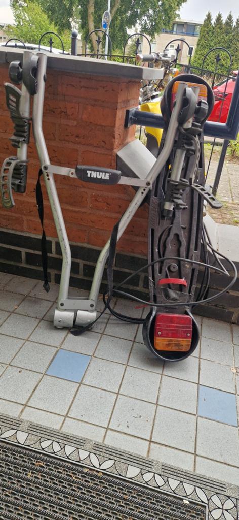 Thule Xpress 970 fietsendrager/ fietsdrager & lichtbalk, Auto diversen, Fietsendragers, Gebruikt, Trekhaakdrager, 2 fietsen, Brede banden