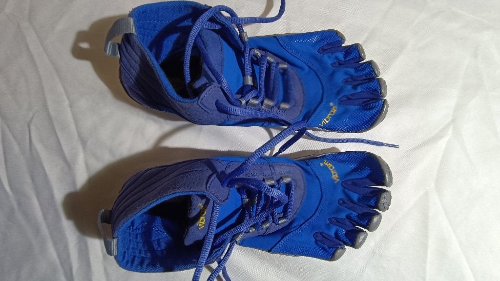 Vibram V-Trek hiking "boots", Vibram, Blauw, Zo goed als nieuw, Wandelschoenen