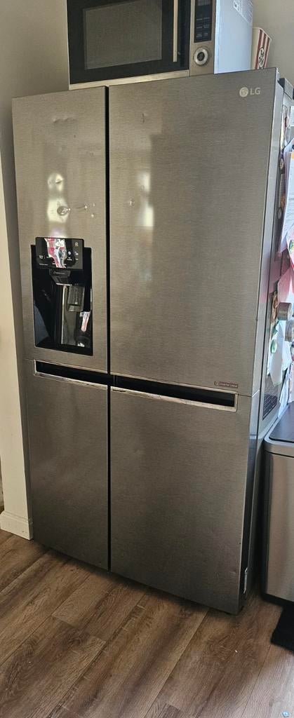 LG Amerikaanse Koelkast - Side-by-Side met Water/IJs Dispens, Ophalen, Gebruikt, 200 liter of meer, 60 cm of meer