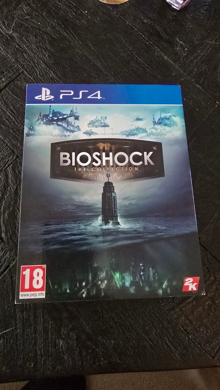 Bioshock: The Collection - PS4 (Zo goed als nieuw), Spelcomputers en Games, Games | Sony PlayStation 4, Vanaf 18 jaar, Shooter