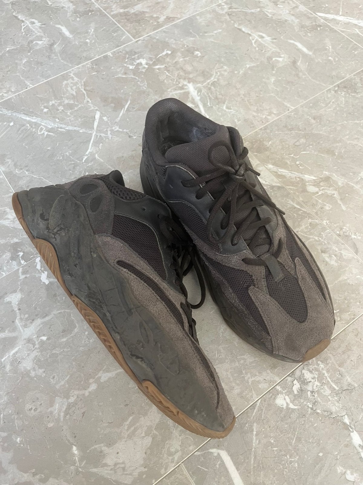 Yeezy Boost Utility Black 700 sneakers, Ophalen, Gedragen, Zwart, Sneakers of Gympen